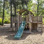 Ferienhaus In Near Forest *
